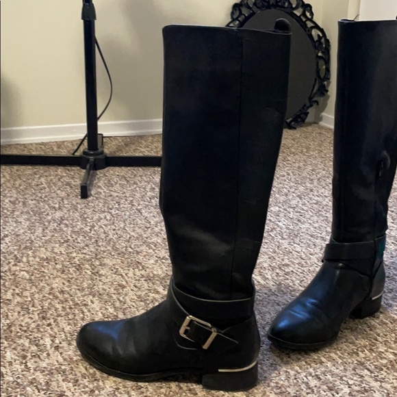 Boots - Picture 2 of 3